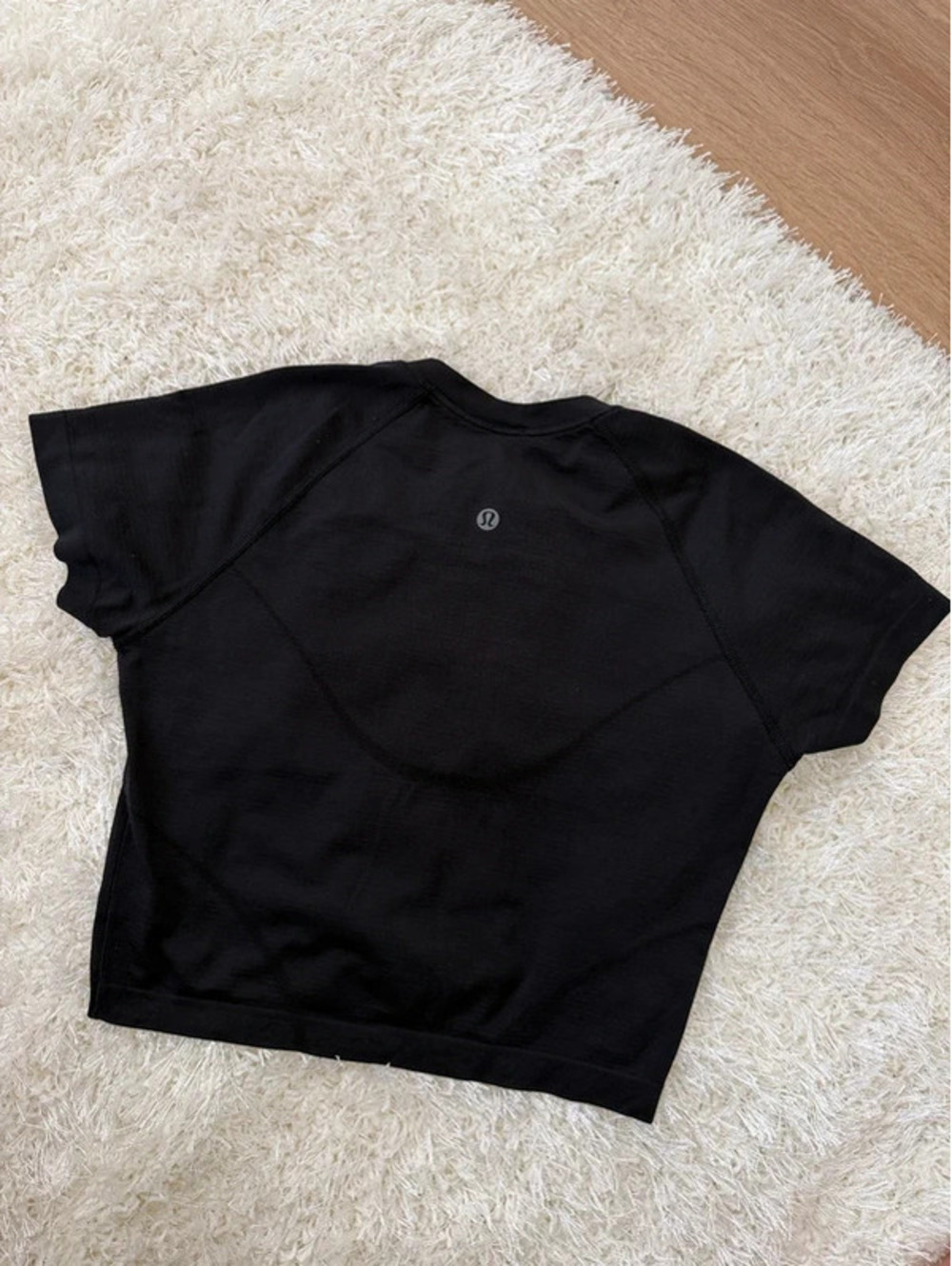 Lululemon cropped swiftly size 6